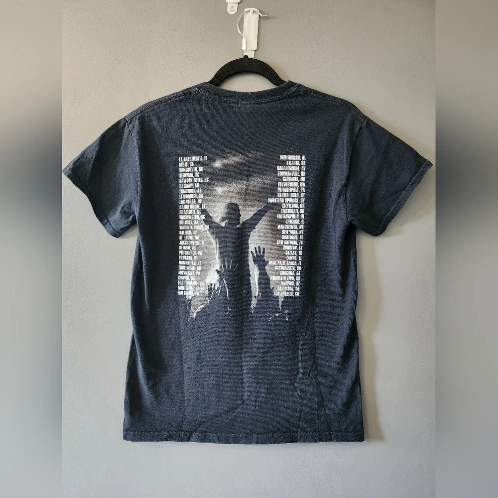 LUKE BRYAN TOUR TSHIRT 2014 - Picture 5 of 6